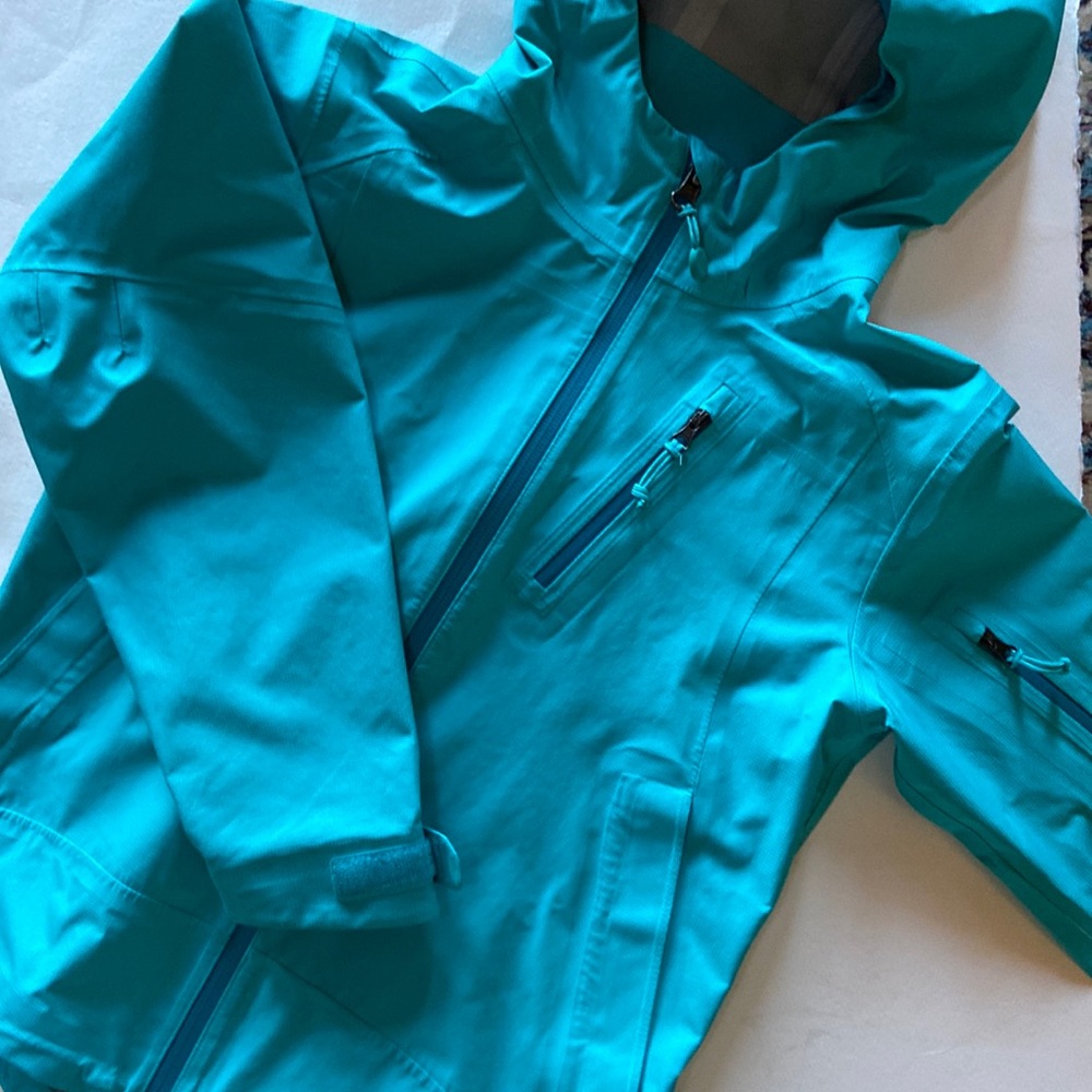 LL Bean Rain Coat Girls Size 8 Teal Blue, Like new!